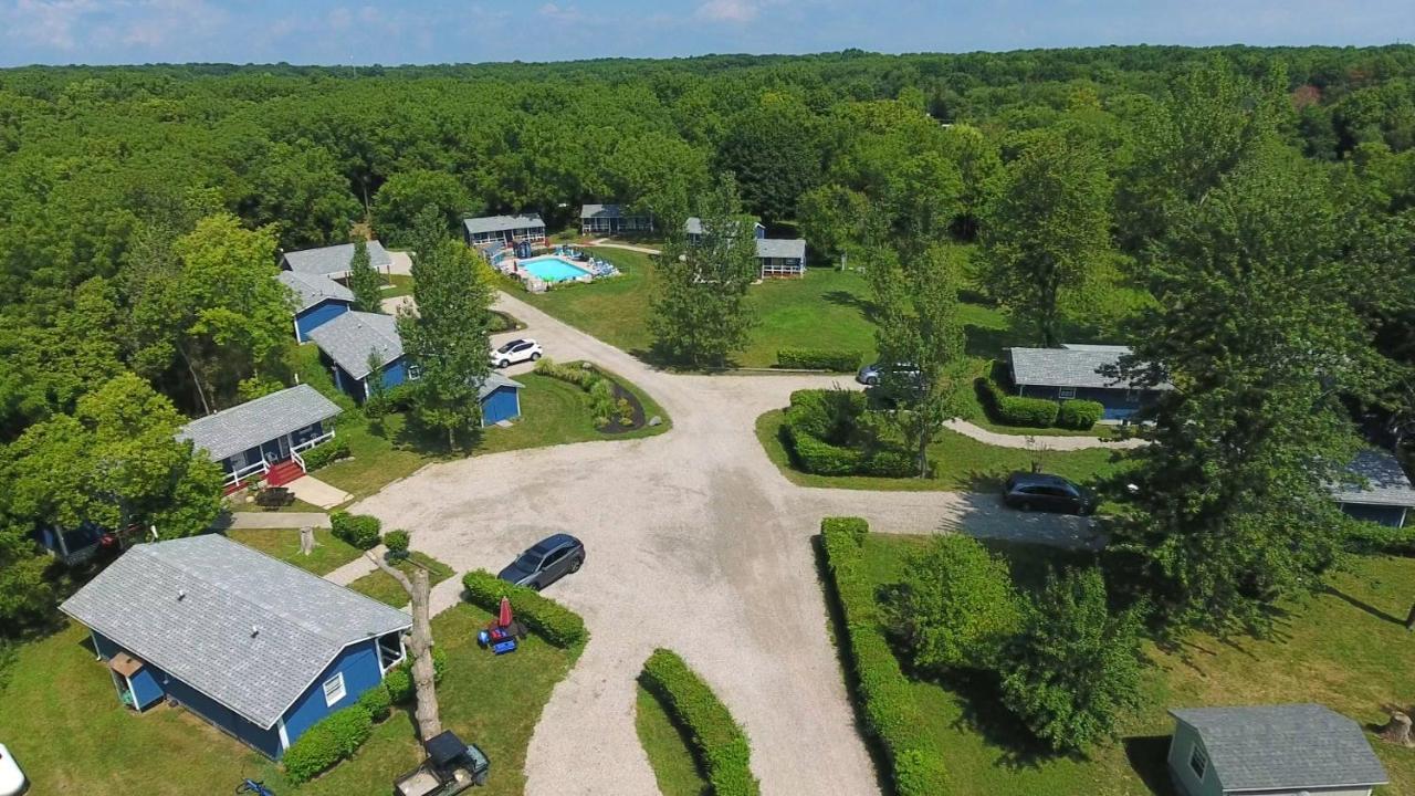 Bird'S Nest Resort Пут-ин-Бей Екстериор снимка